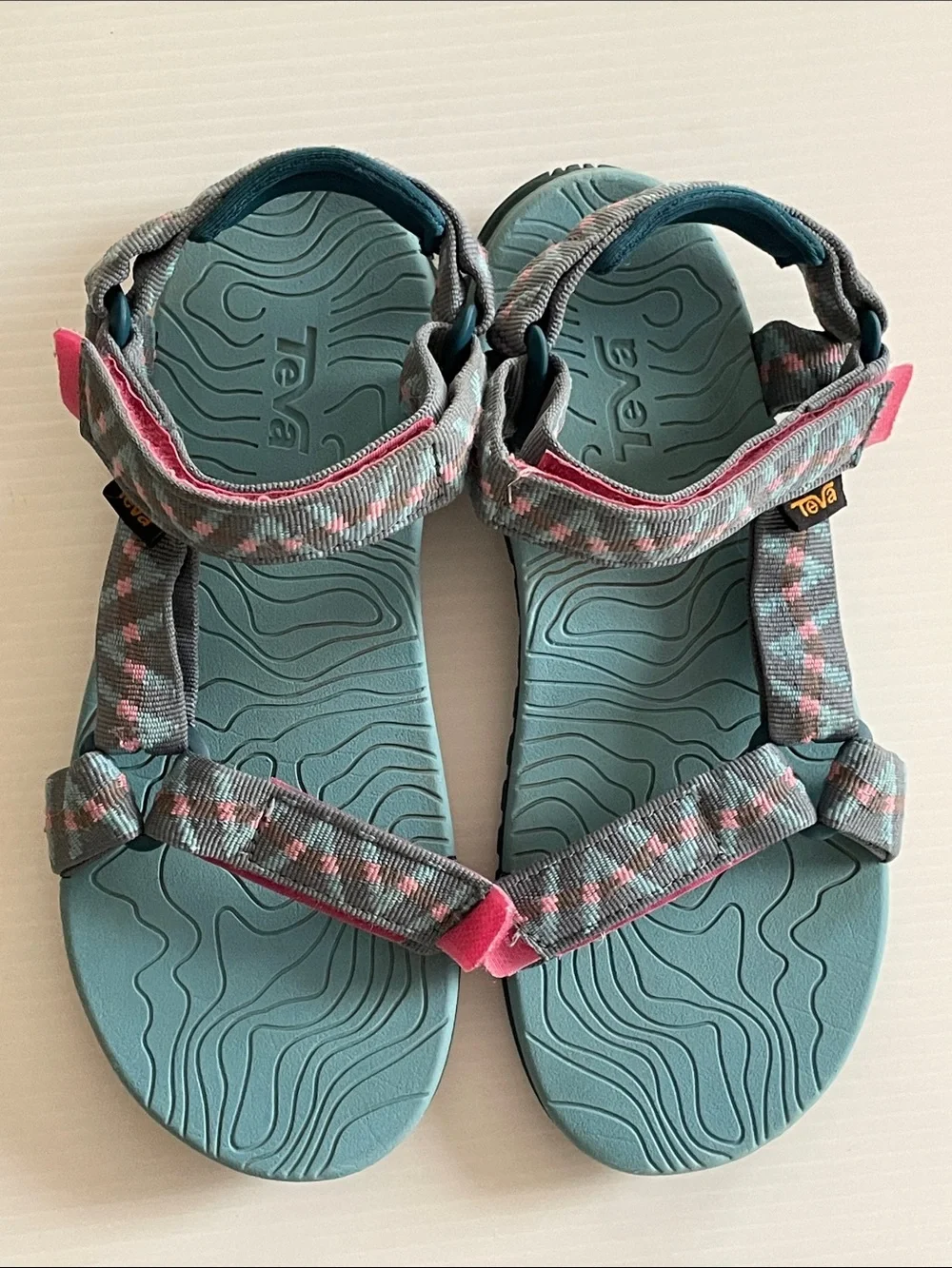 Teva Kids' Hurricane 3 Sandals in Teal and Pink Accent size: 5